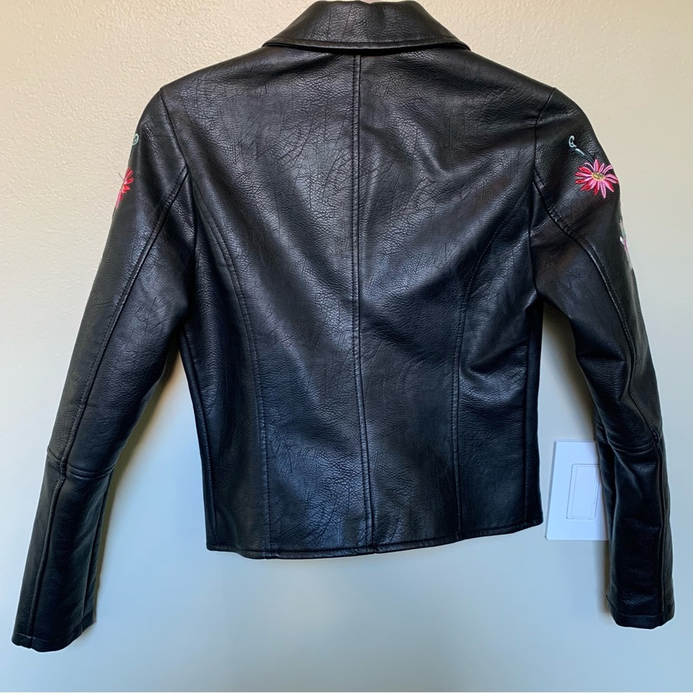 Romeo & Juliet Couture small Moto jacket black Faux Leather embroidered flowers - Picture 15 of 16